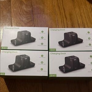 Universal Black Charging Station